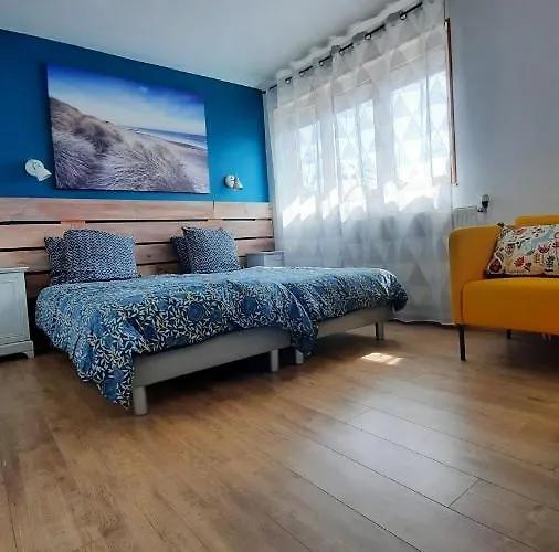 Maison Chez Lili à 200 m de la plage ,jardin privé et clos