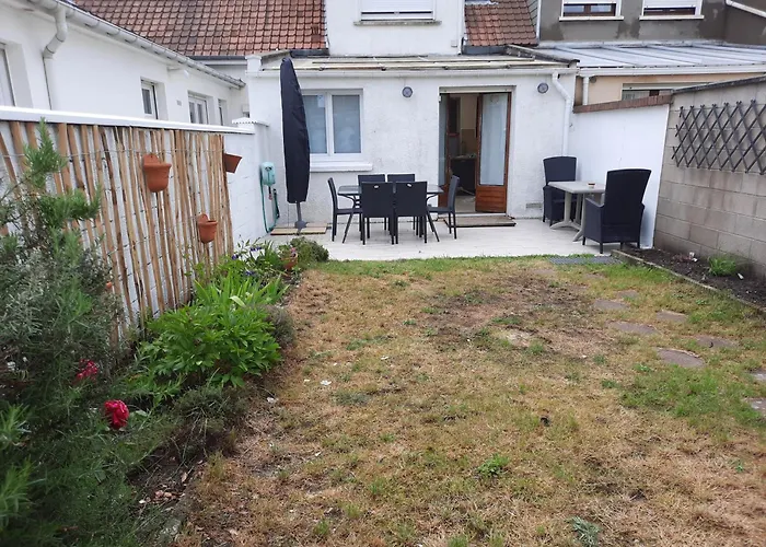 Maison Chez Lili A 200 M De La Plage ,Jardin Prive Et Clos