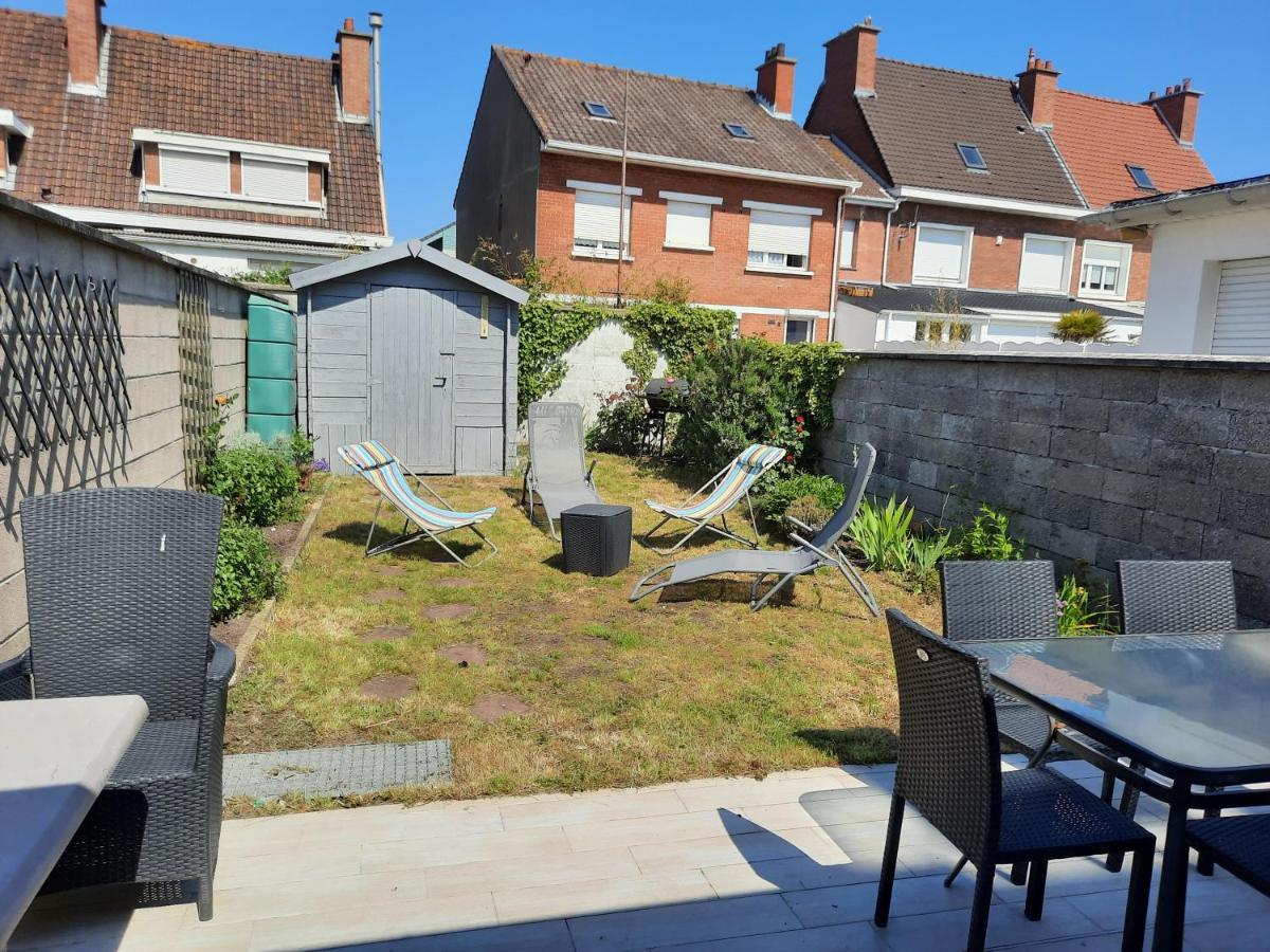 Holiday home Maison Chez Lili A 200 M De La ,jardin Prive Et Clos Gravelines