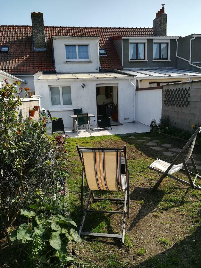 Maison Chez Lili A 200 M De La ,jardin Prive Et Clos Holiday home
