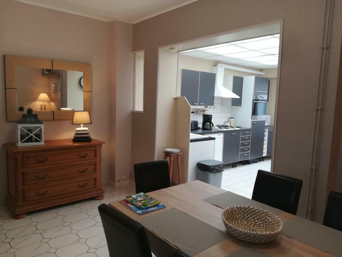 Maison Chez Lili A 200 M De La ,jardin Prive Et Clos Holiday home *